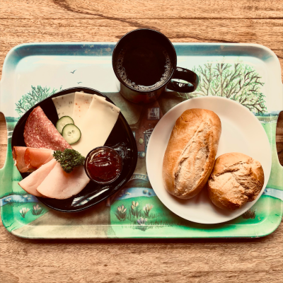 Willkommens-Frühstück Unser Angebot eines Willkommens-Frühstück zu Pfingsten 2021 in der Alten Pommernkate.